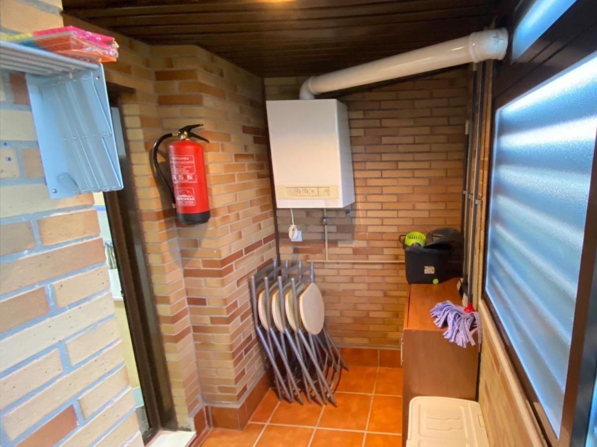 Ferienwohnung Aires De Toledo-Parque Warner Y Madrid En Familia Exterior foto