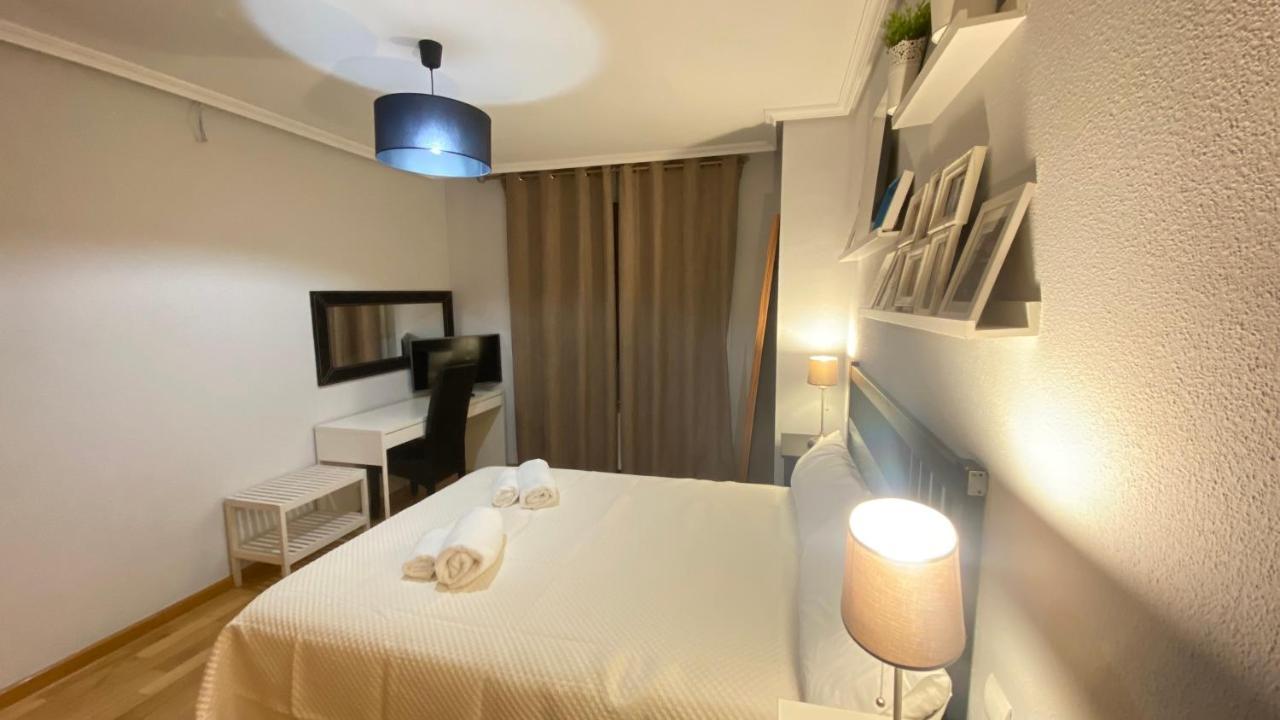 Ferienwohnung Aires De Toledo-Parque Warner Y Madrid En Familia Exterior foto