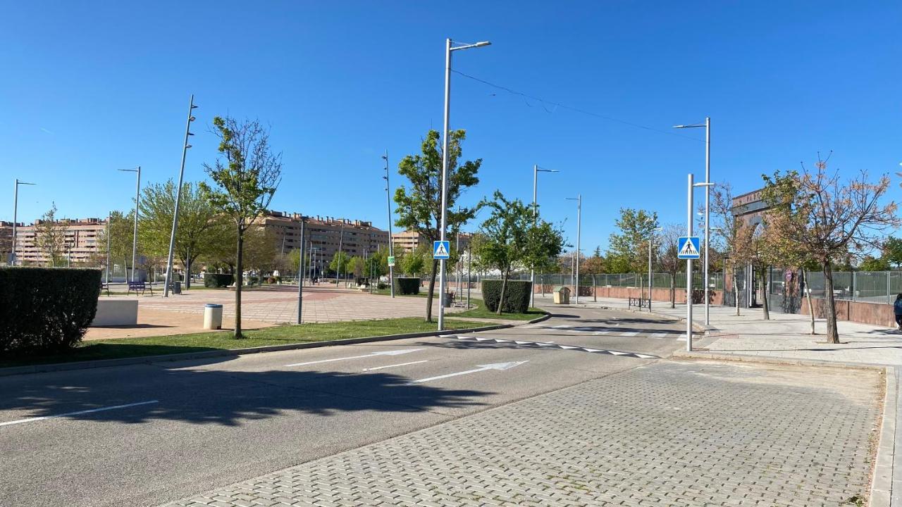 Ferienwohnung Aires De Toledo-Parque Warner Y Madrid En Familia Exterior foto