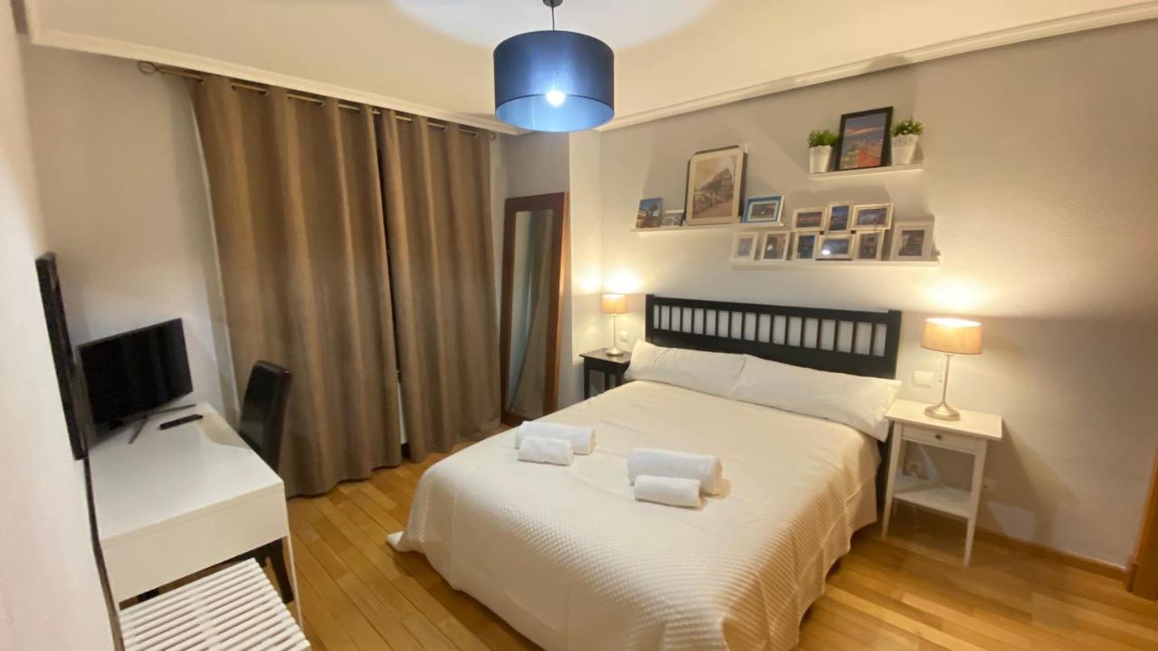 Ferienwohnung Aires De Toledo-Parque Warner Y Madrid En Familia Exterior foto